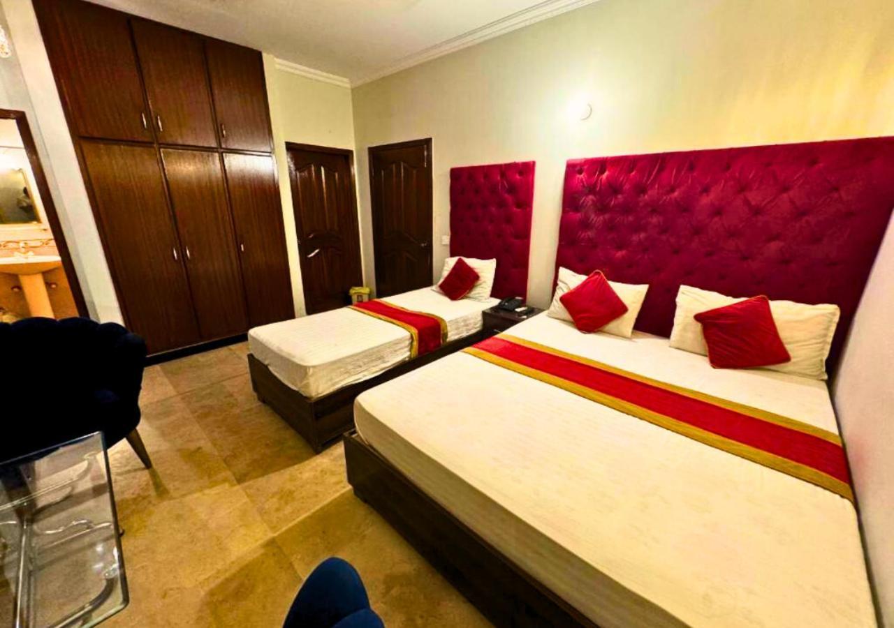 Doves Inn Hotel Kalma Chowk Lahore Exteriér fotografie